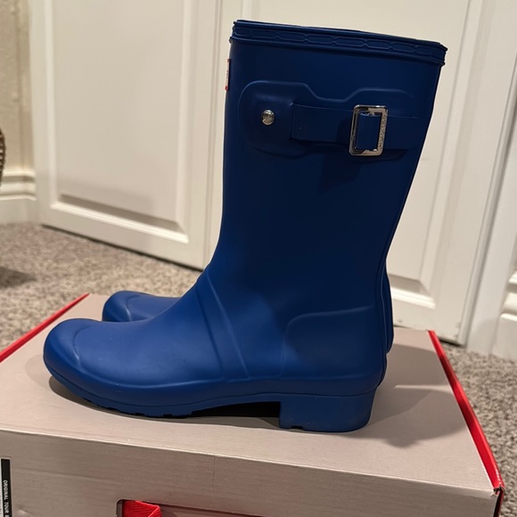 Hunter Blue Rain Boots - Picture 4 of 5